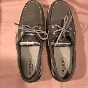 NEW SPERRY Top-Sider NWB 6.5 women’s